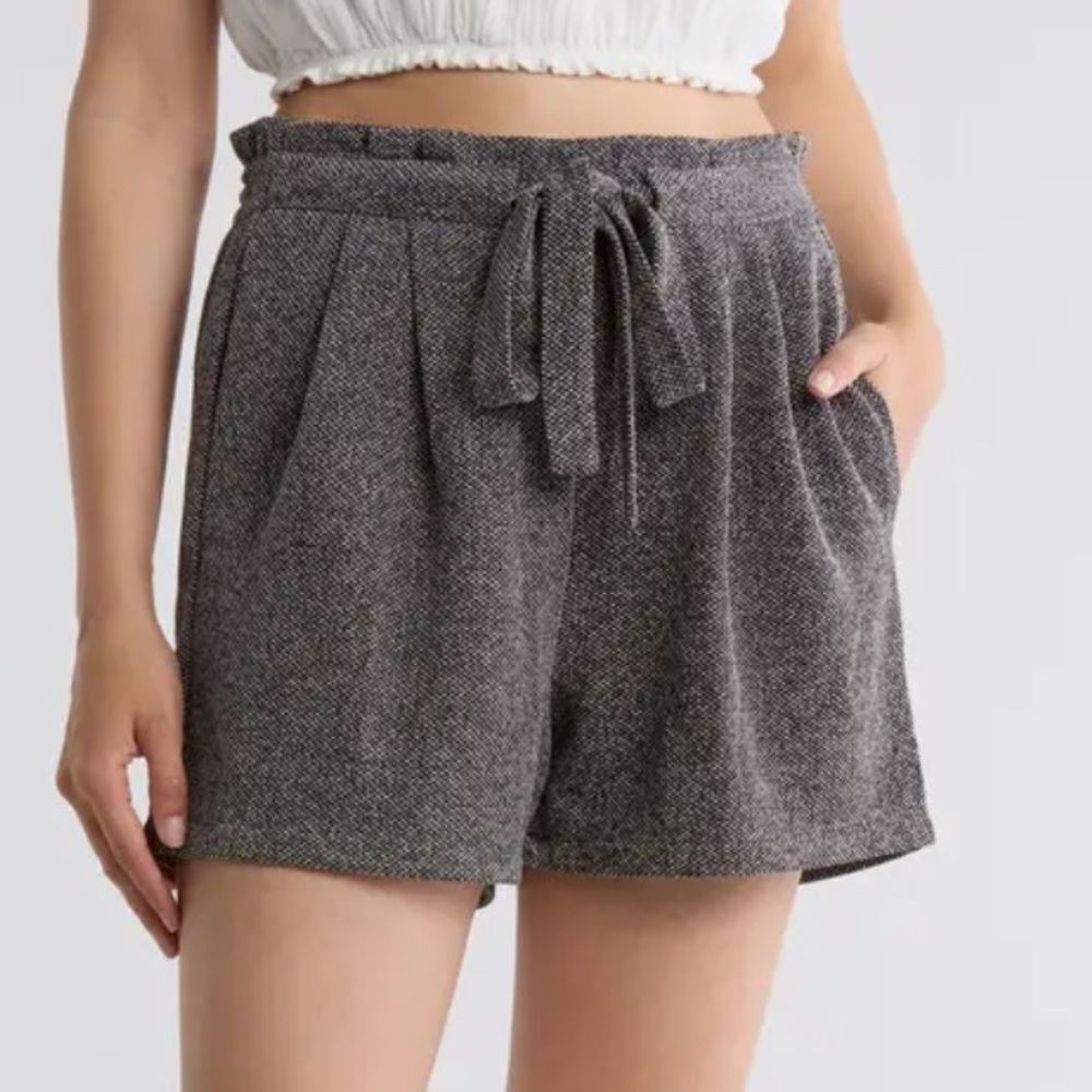 DR2 Women's High Waist Tie Front Shorts - Charcoal